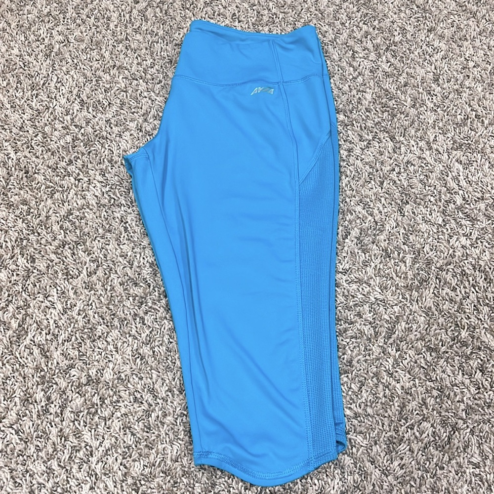 AVIA capri yoga pants